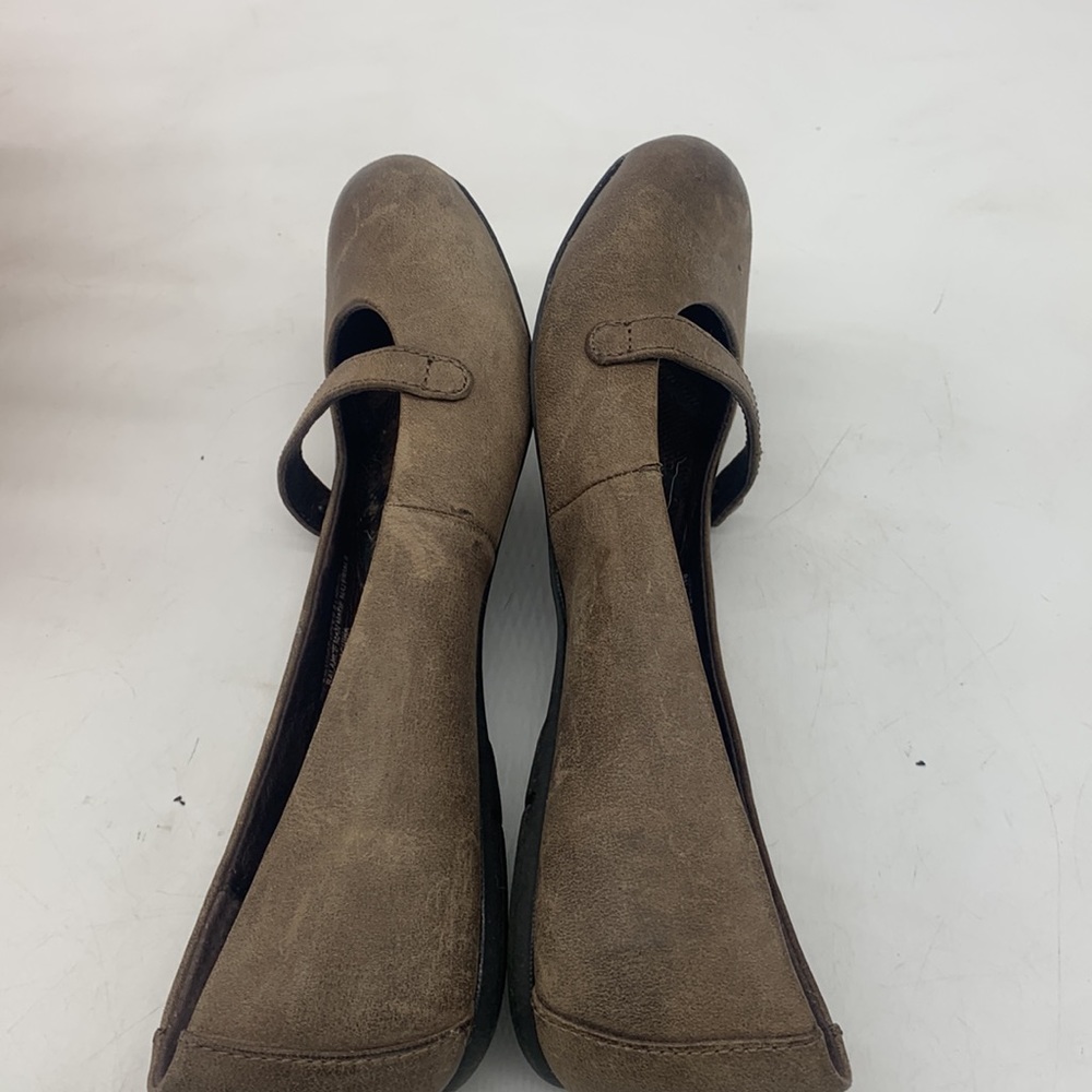 Born Light Brown Leather Ballet Flats Size 6 BFL5210C - Picture 8 of 9